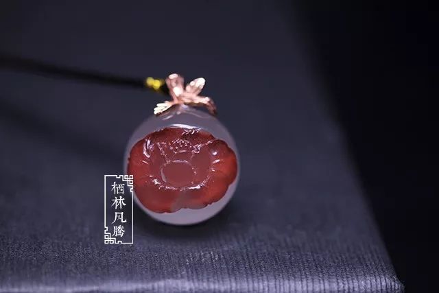 冰飘南红和满肉南红哪个好,冰飘南红手串一般多少钱