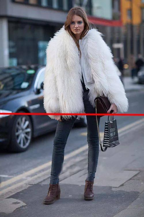 皮草背心马甲搭配保暖,皮马甲怎么穿保暖