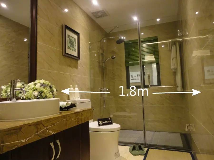 悠山郡复式楼,悠山郡一期位置