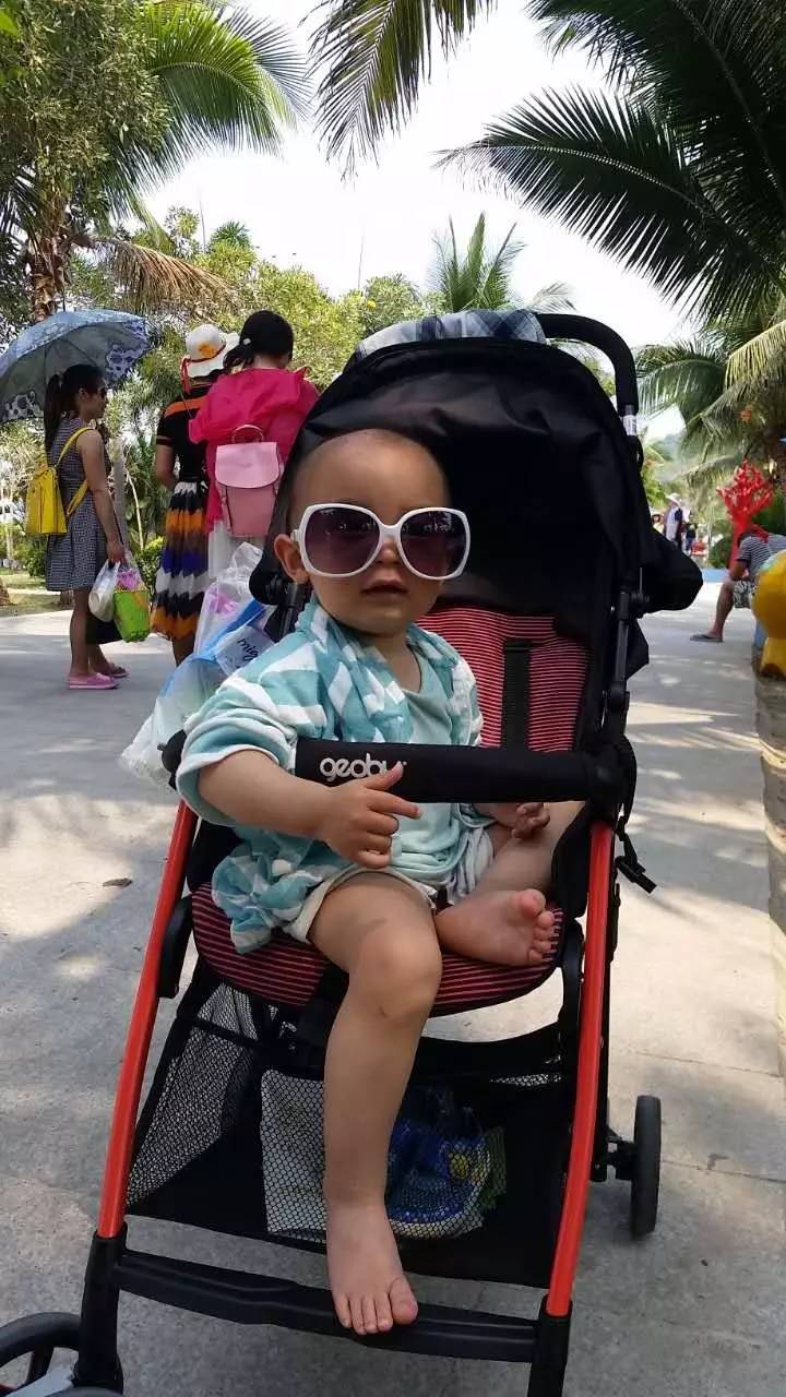 你带着我，我带着娃，咱们一起旅行吧！