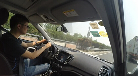 奇瑞瑞虎81.5试驾,瑞虎5x1.5自吸试驾视频