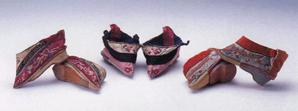 三寸金莲真实性,真实的三寸金莲真的好看吗