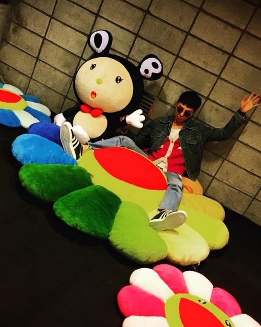 g-dragon权志龙专辑开箱,权志龙最新鞋款