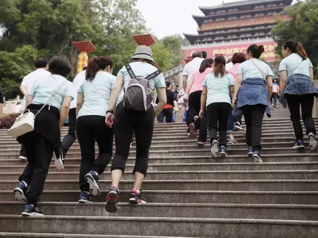 巴中市直机关庆五一,巴中职工趣味运动会