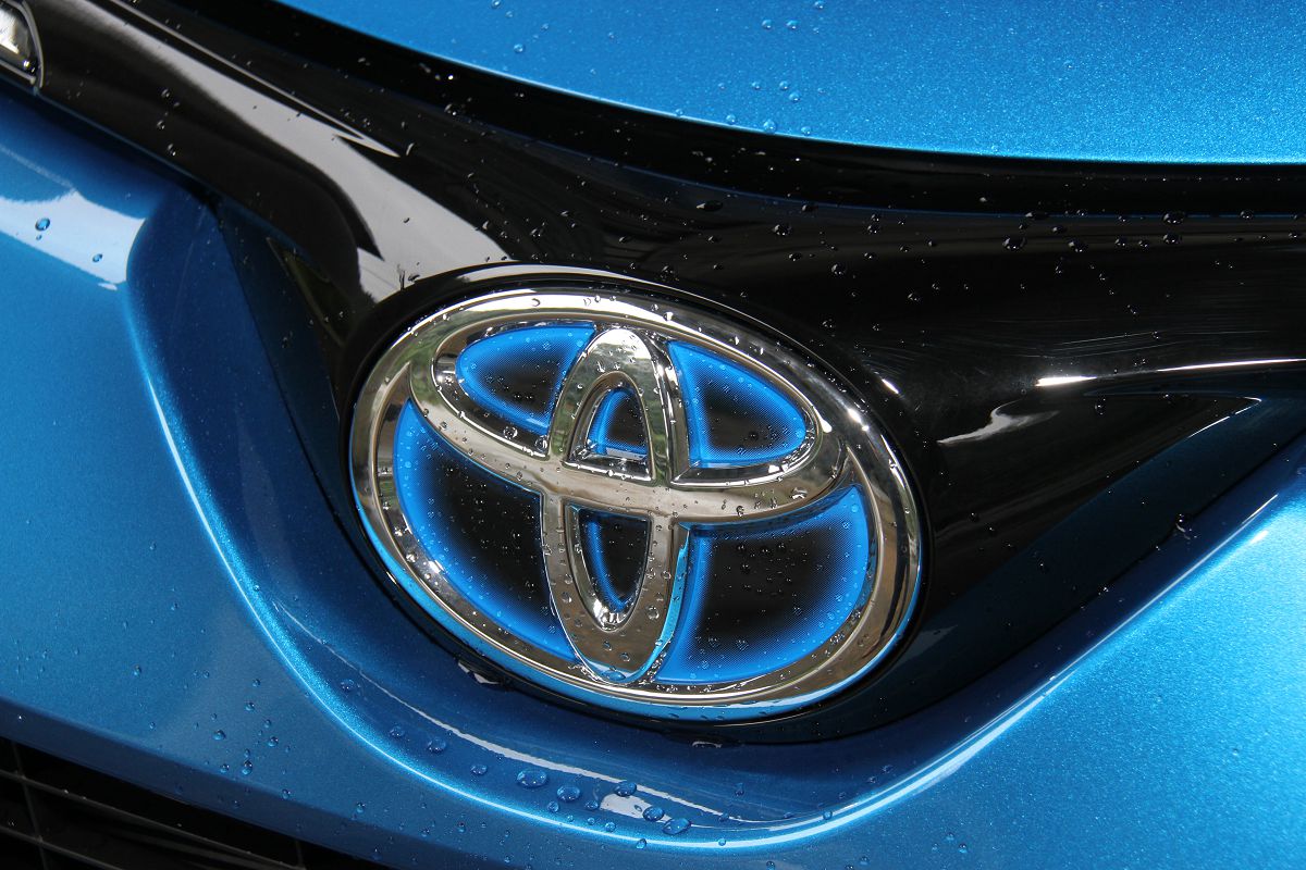 toyotarav42022,toyotarav4老款蓝色