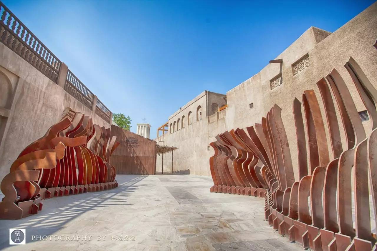 迪拜乞丐月入50万真的吗 (迪拜乞丐月收入高达47万元)