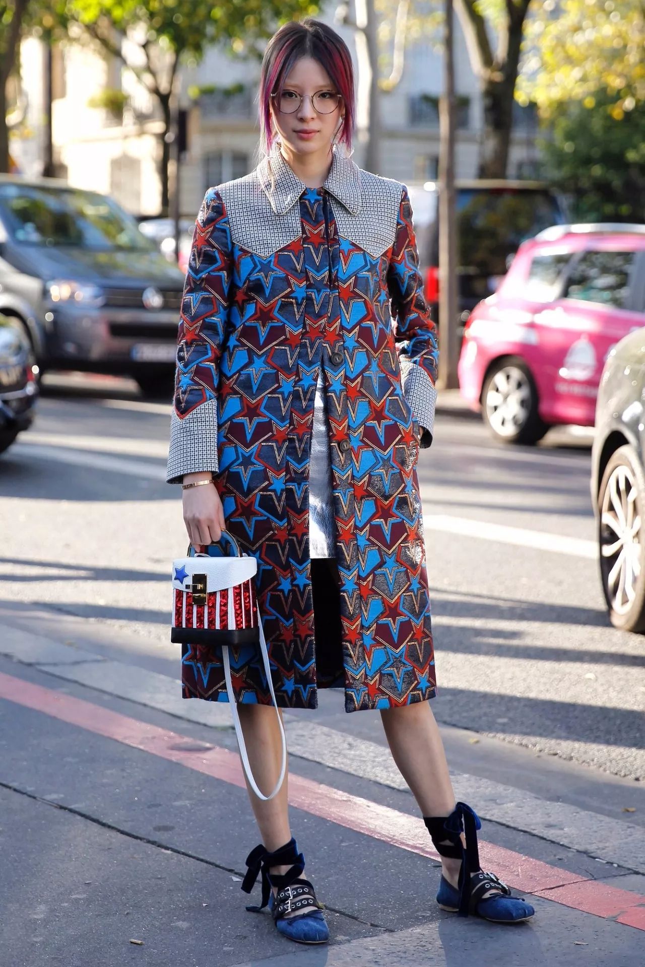 这5双鞋子秋天穿高级又时髦,今年悄悄流行的5双鞋你都知道吗