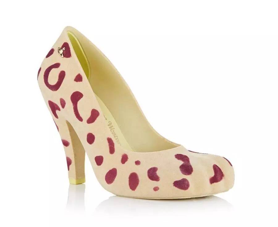 下雨天怎么能没有一双雨靴 (下雨天有必要穿雨靴吗)