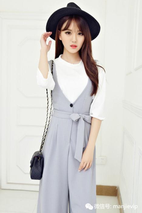 背带裤穿着显年轻活泼 (小个子特别时髦显嫩的背带裤)