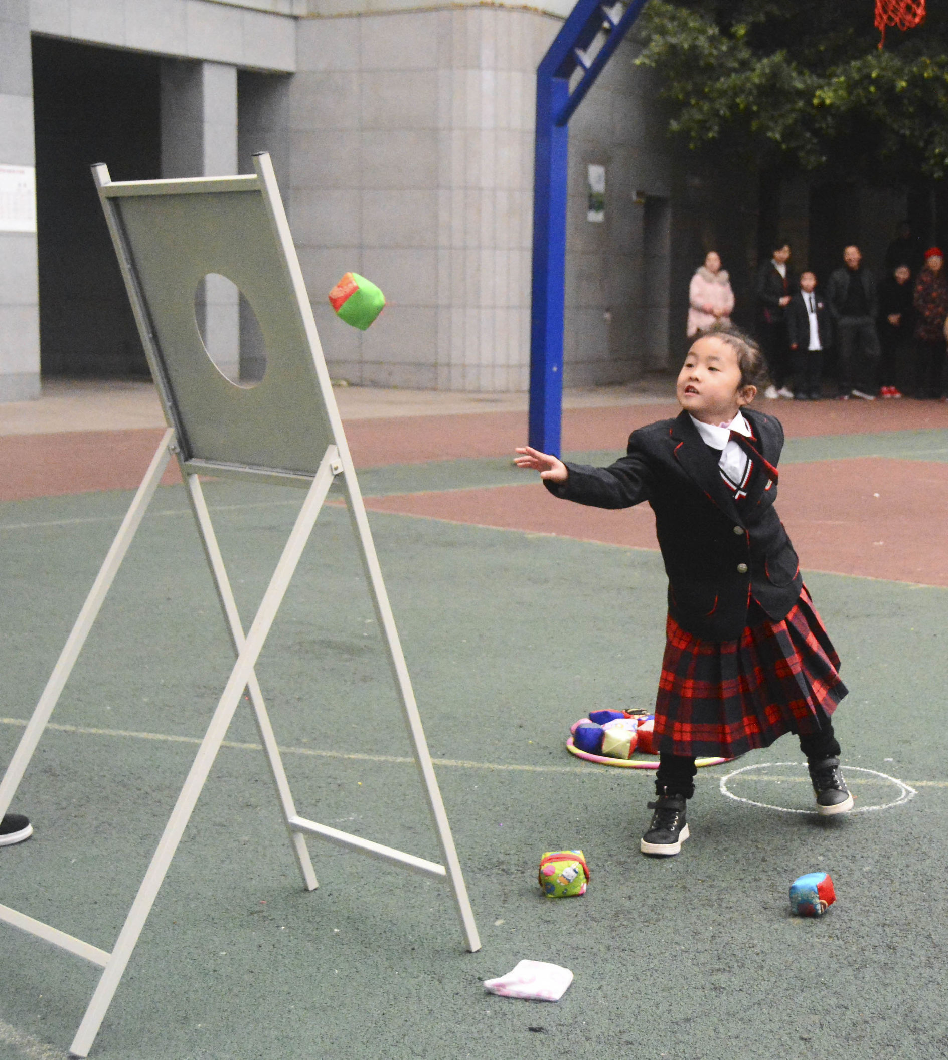 冬季亲子运动会游戏大班,巴州三中运动会