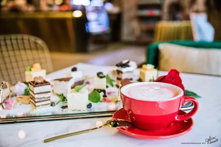 颜值爆表的几处玻璃花房,承载了姑娘们所有的“花房梦”!