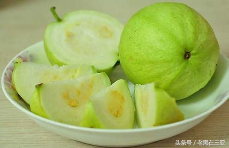 三亚卖的番石榴好吃吗,海南番石榴怎么吃最好吃