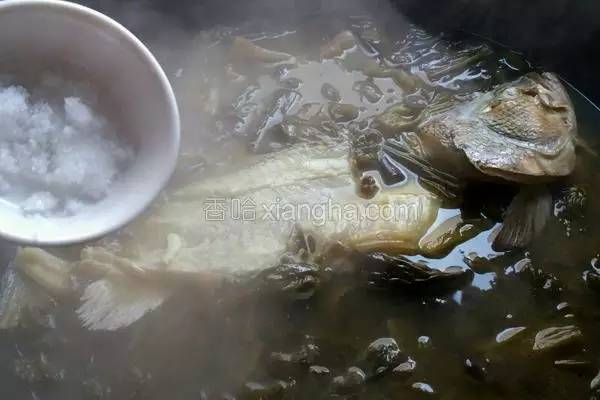 罗非鱼剔鱼骨切鱼片技巧,如何去鱼骨切鱼片视频