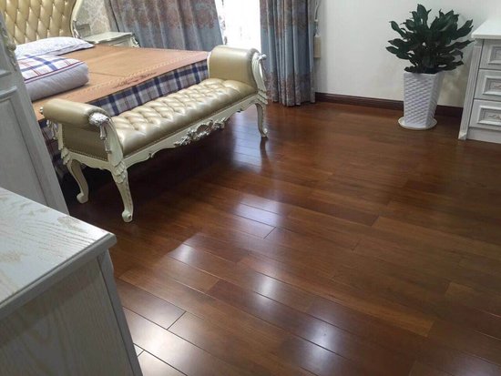 永吉地板采访,永吉地板总裁