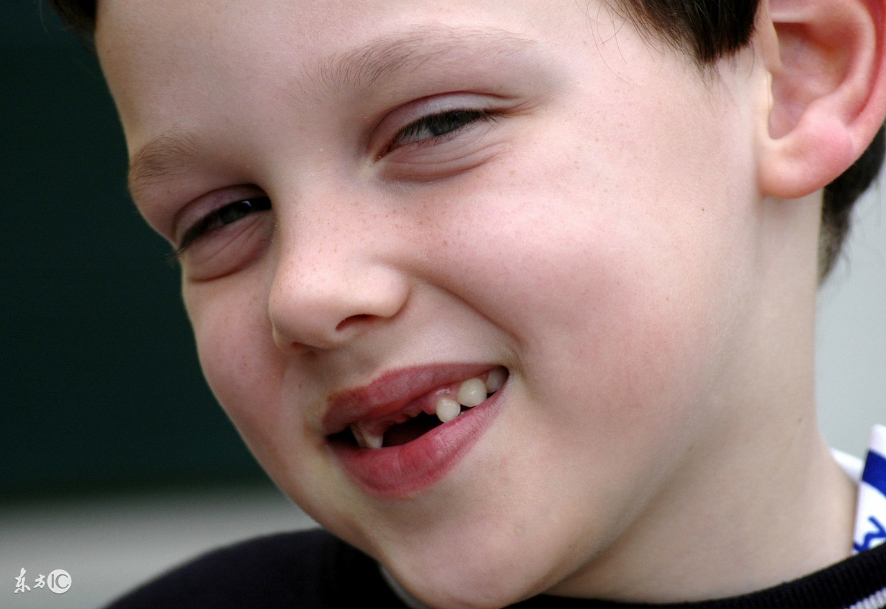 健康换牙小知识,幼儿换牙期科学育儿知识