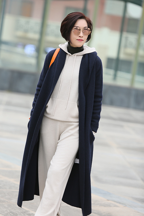 学会做自己的形象顾问,跨年服务行业