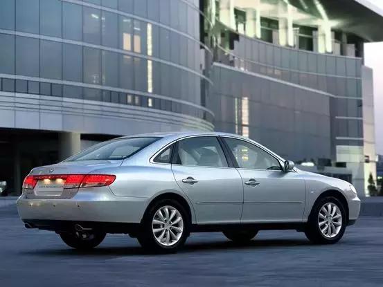 5万左右想买个两厢车推荐,5万能买到的两厢空间大