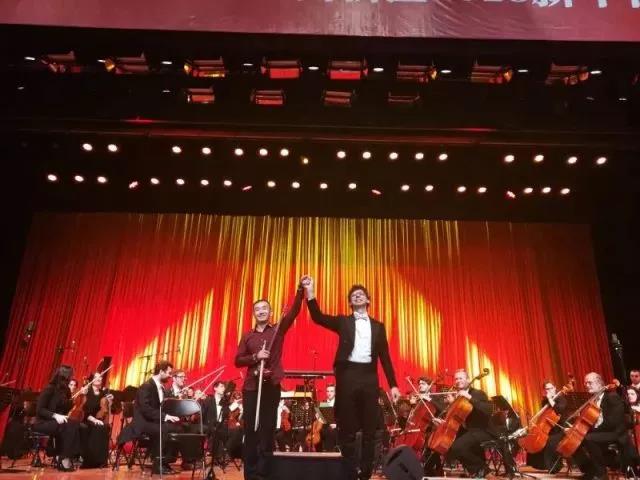 奔跑这一年视频,奔跑追梦这一年