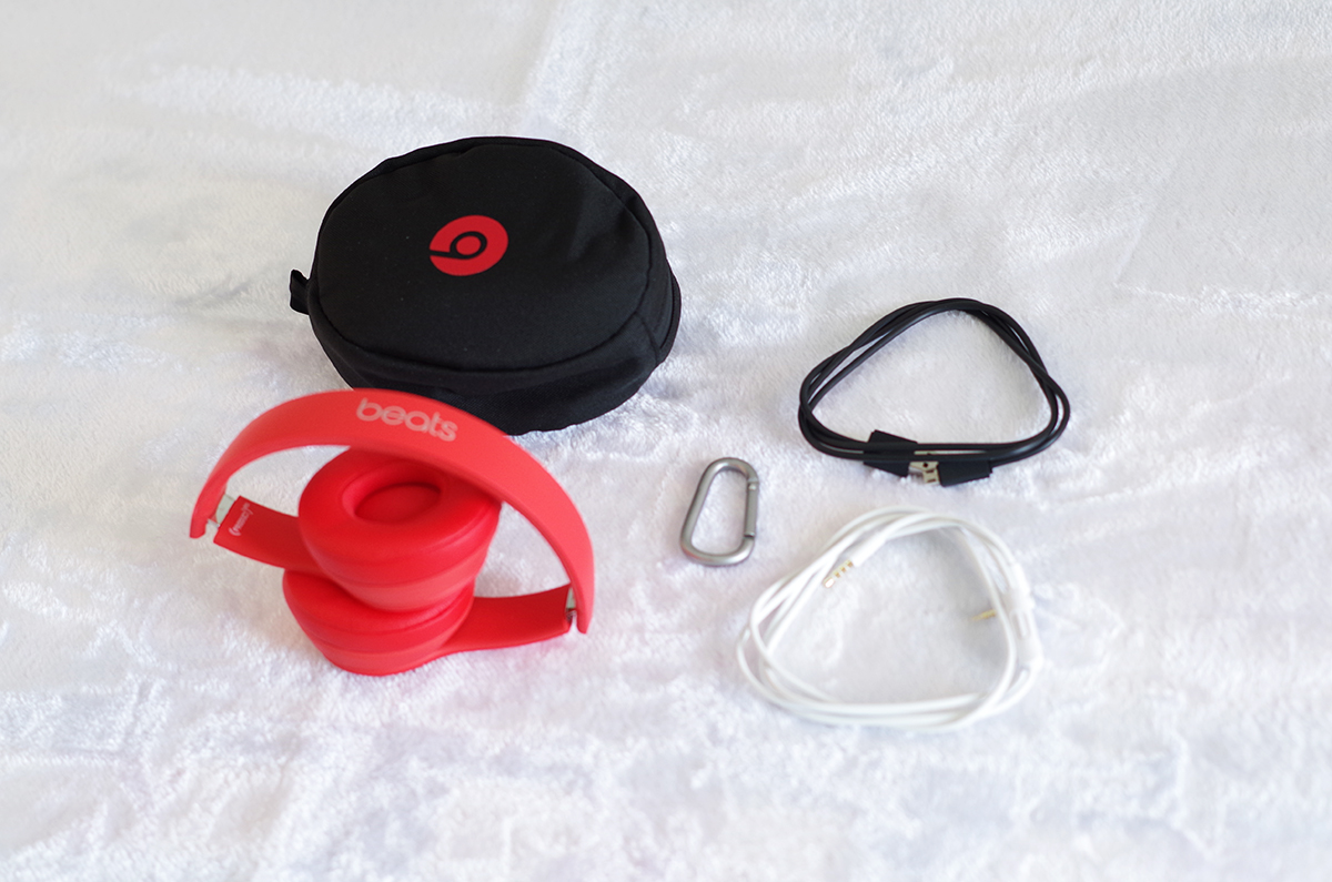 颜好,索尼wh-h800和beatssolo3对比