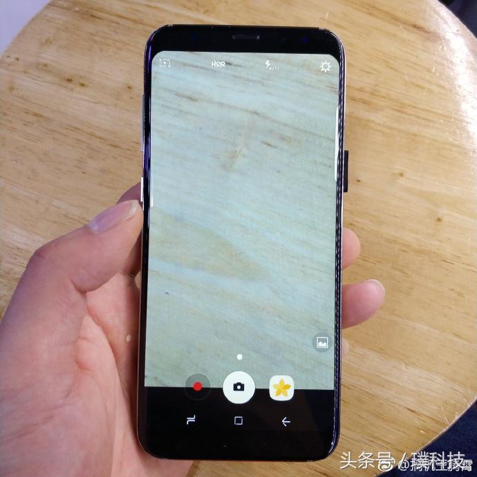 三星galaxys9+配置参数价格,三星galaxys9还值得买吗