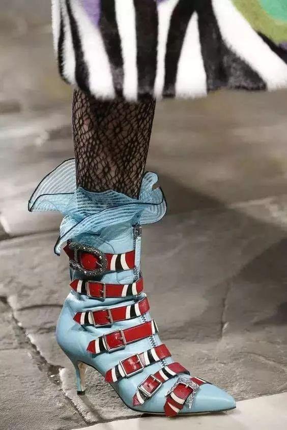 国际大牌奢侈品有哪些,国外奢侈品牌中国风