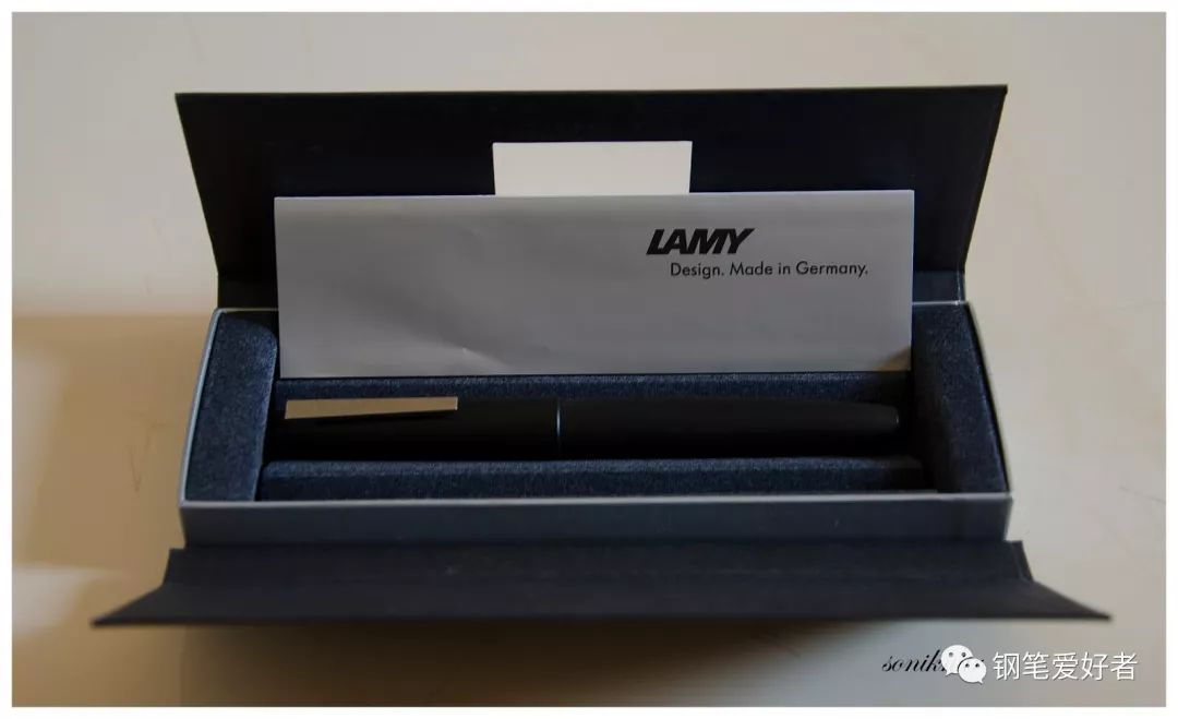 德国凌美lamy2000怎么加墨水,lamy凌美钢笔2000介绍