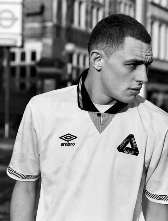 足球衫搭配什么好看,足球衫穿搭