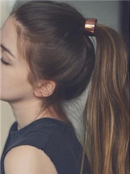 温柔风清新发型长发扎法,长发女生发型扎法学生简单又好看