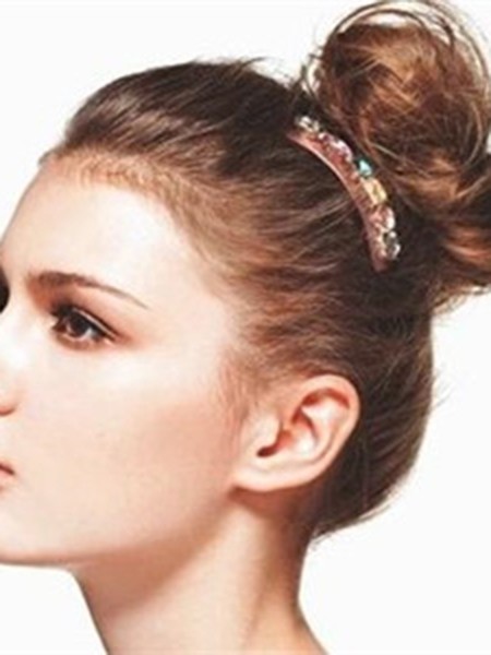 温柔风清新发型长发扎法,长发女生发型扎法学生简单又好看