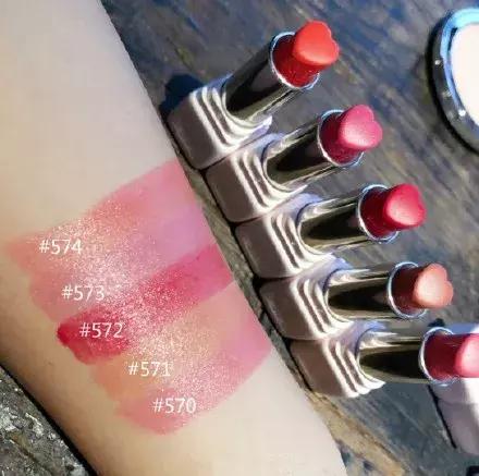 2018春季彩妆有哪些牌子,各大牌彩妆最值得购买的单品