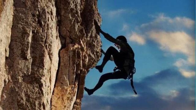 赚钱项目揭秘月入1万人人可操作,赚钱小项目如何快速赚钱