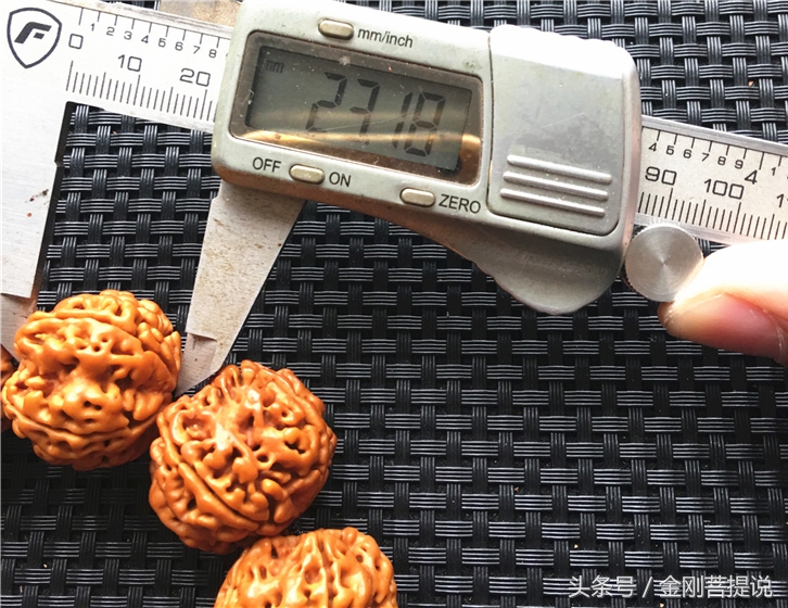 新手如何选择金刚菩提手串,新手如何选择菩提金刚单圈