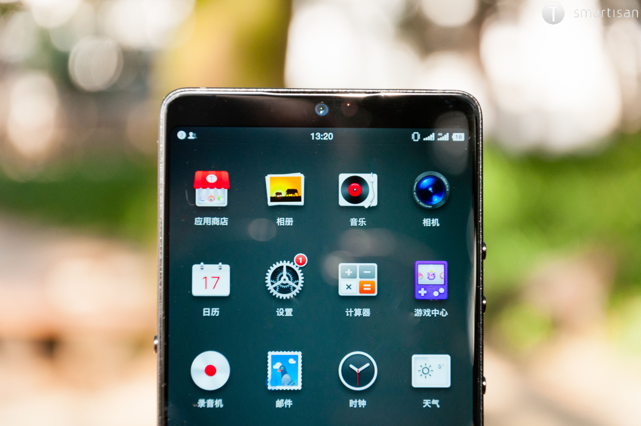 坚果pro2特别版,锤子坚果pro2