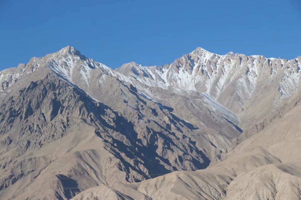 探秘帕米尔高原塔吉克族,帕米尔高原上的塔吉克族族人