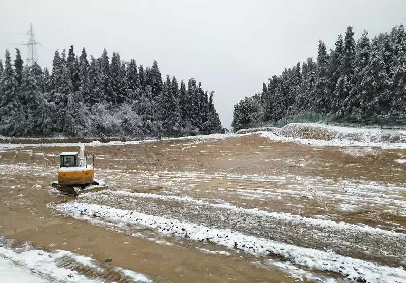利川市冰雪奇缘滑雪场,利川冰雪奇缘滑雪场