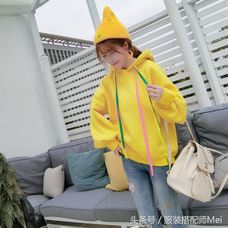 开春元气减龄卫衣,加绒加厚新款妈妈减龄卫衣