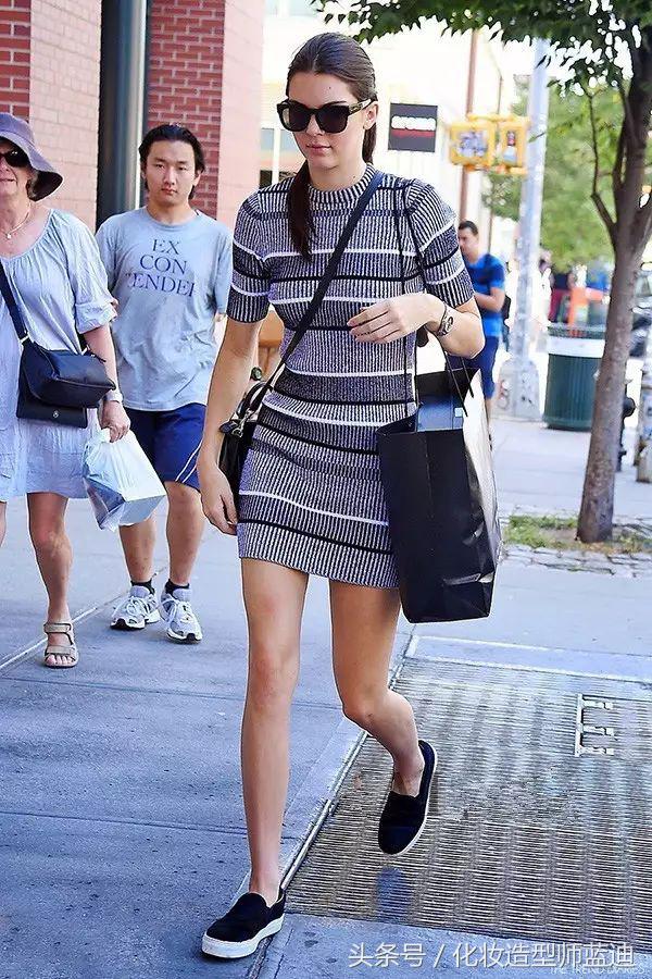 微胖肩膀厚女生裙子冬,肩膀宽微胖适合穿什么衣服