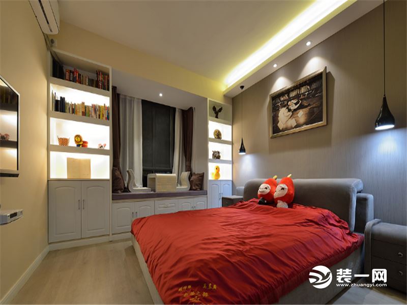 南宁江湾山语城错层底楼装修效果,南宁江湾山语城洋房装修