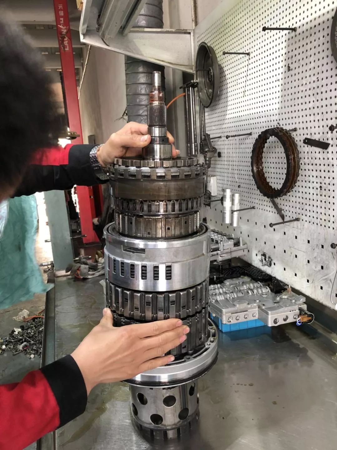 宝马750变速箱跳挡,宝马750变速箱