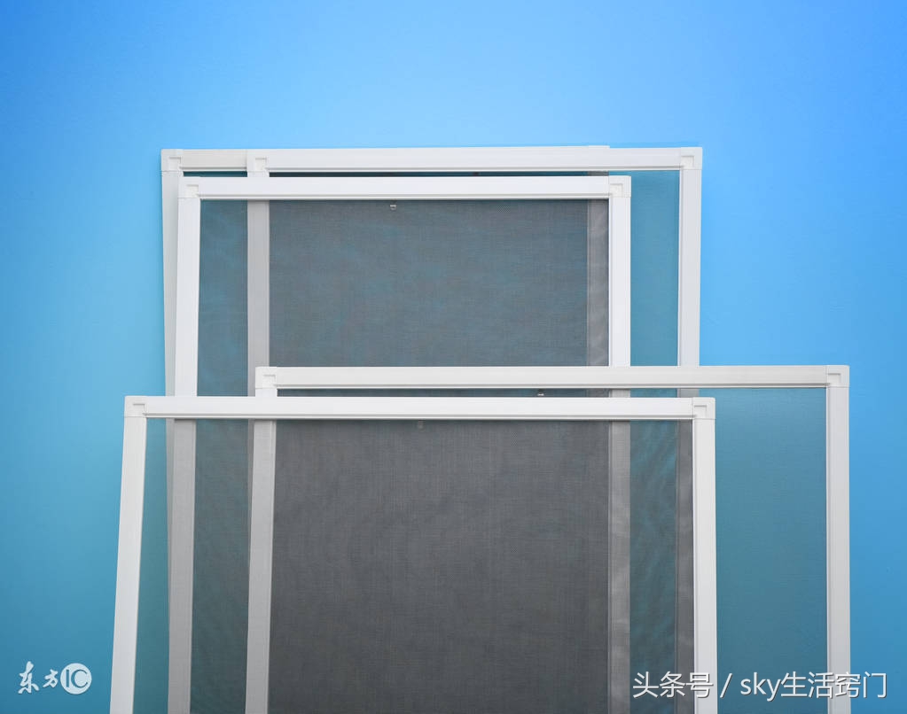 卷帘纱窗怎么清洗视频教程,卷帘式纱窗怎么拆洗