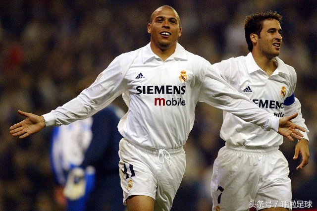 罗纳尔多外星人高光时刻,罗纳尔多过人激进