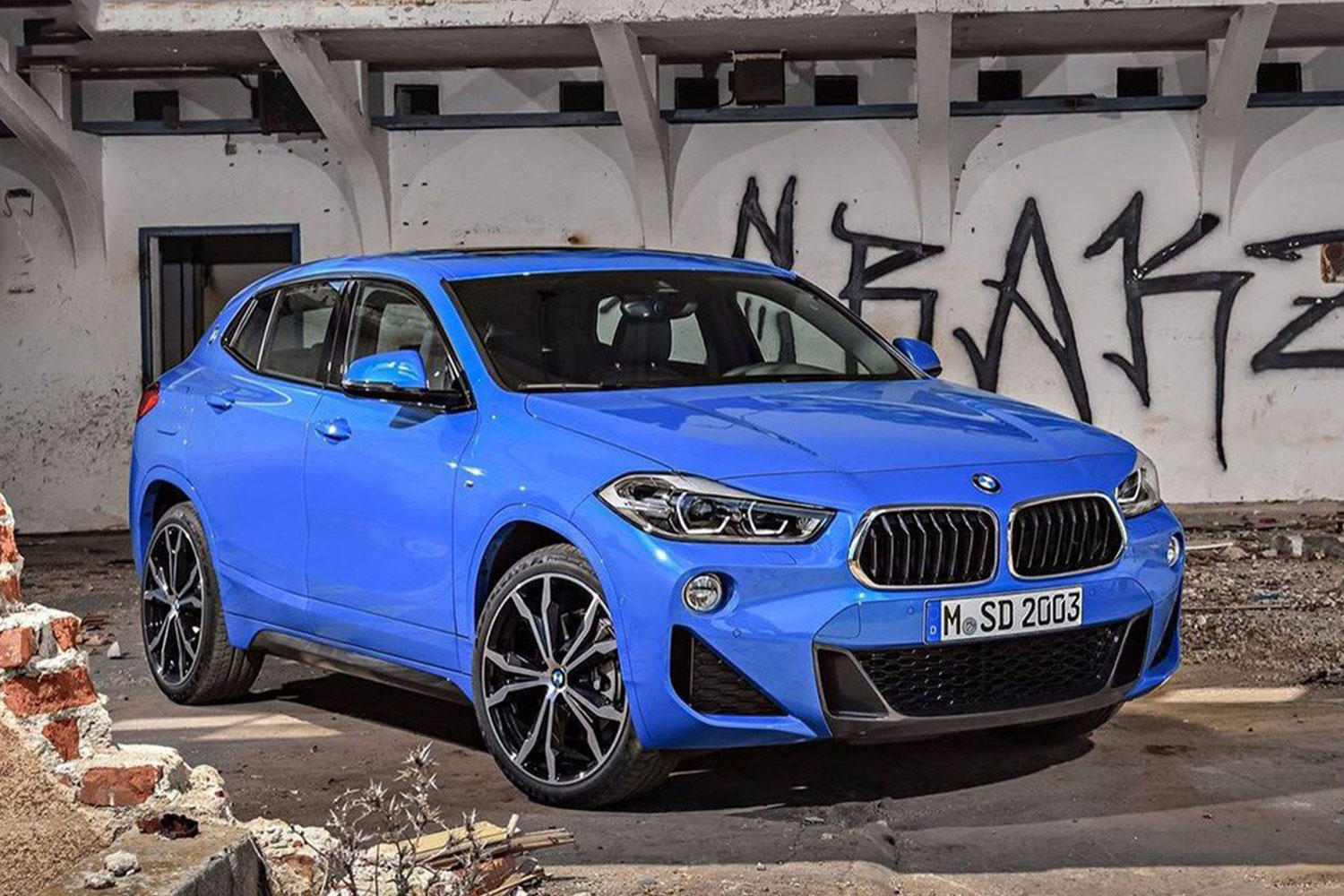 宝马首款纯电轿跑suv,宝马最便宜suvx2