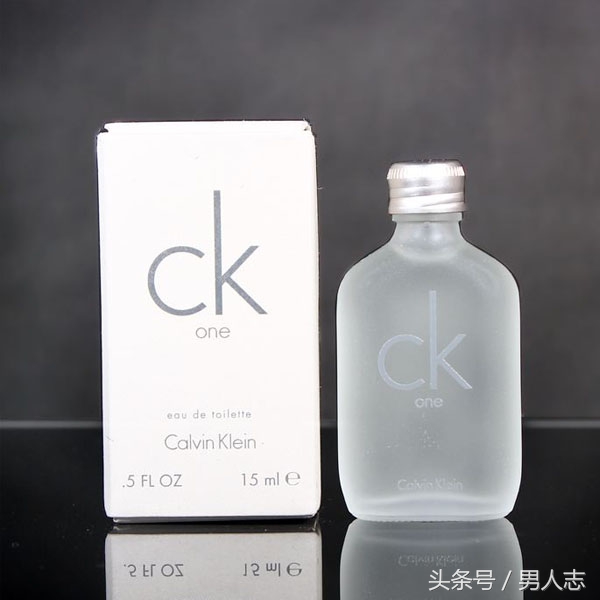 Bvlgari男性淡香水,十大公认最好闻的男士淡香水推荐