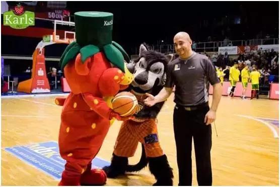 迪士尼农业采摘园,德国的草莓主题乐园