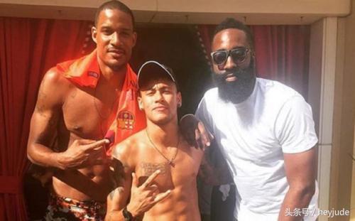 足坛篮坛,足坛夫妻最萌身高差