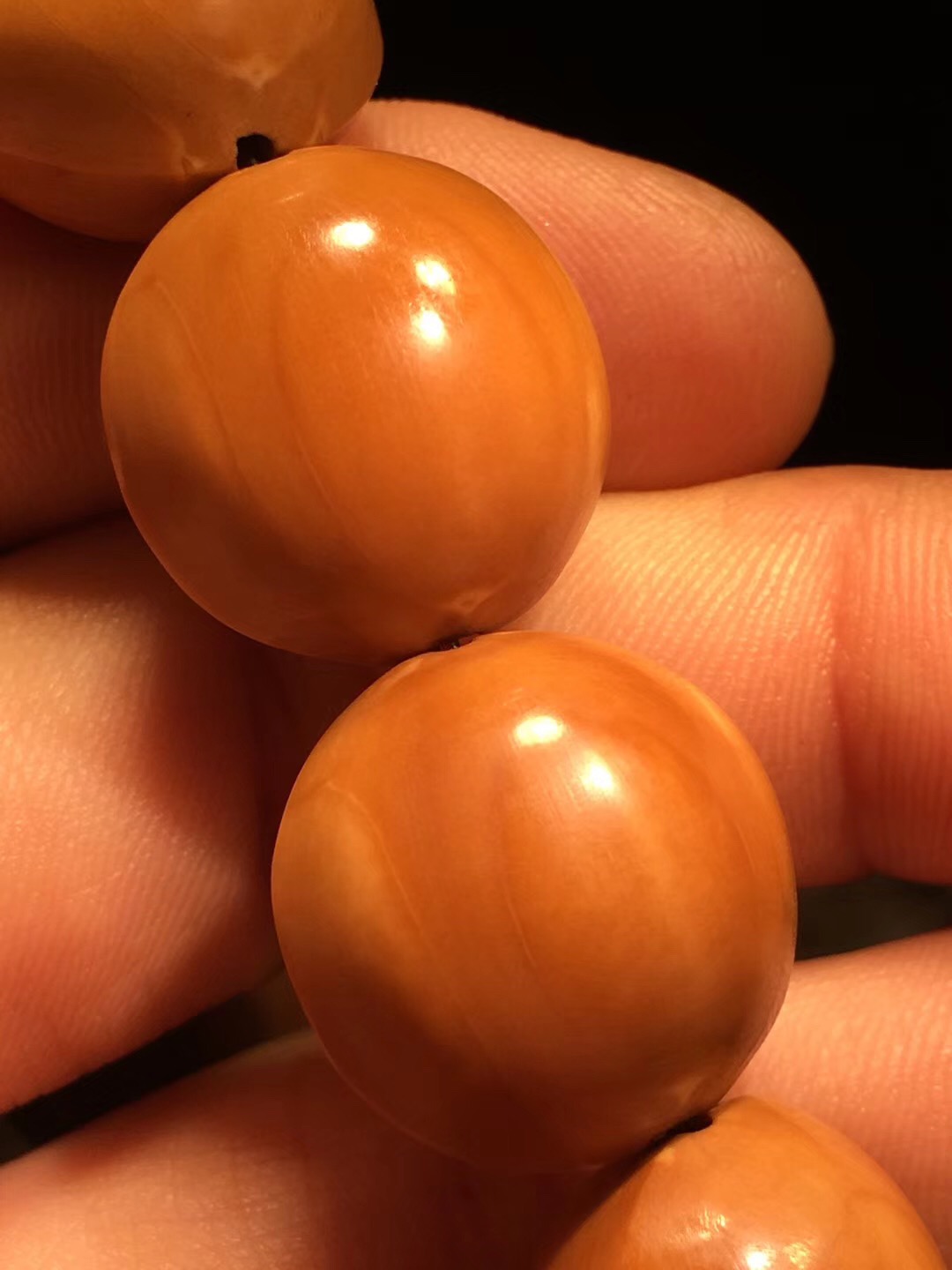 橄榄核手串如何保养,橄榄核保养的方法