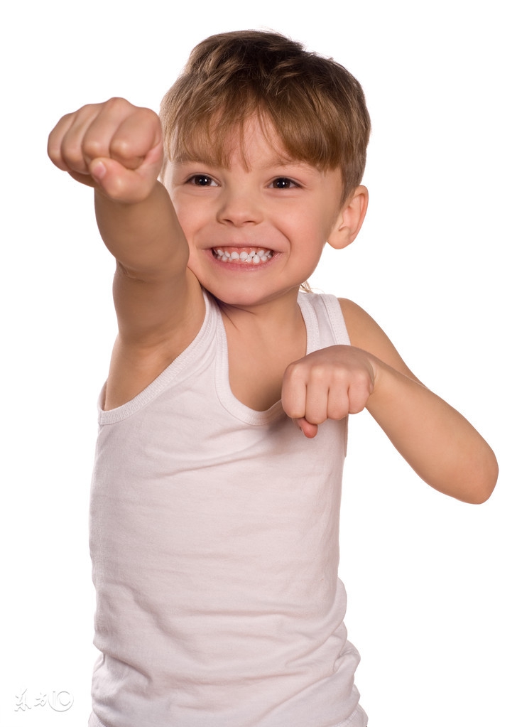 老师说孩子打架一个劲讲孩子不好,孩子打架老师总是找我我该说什么