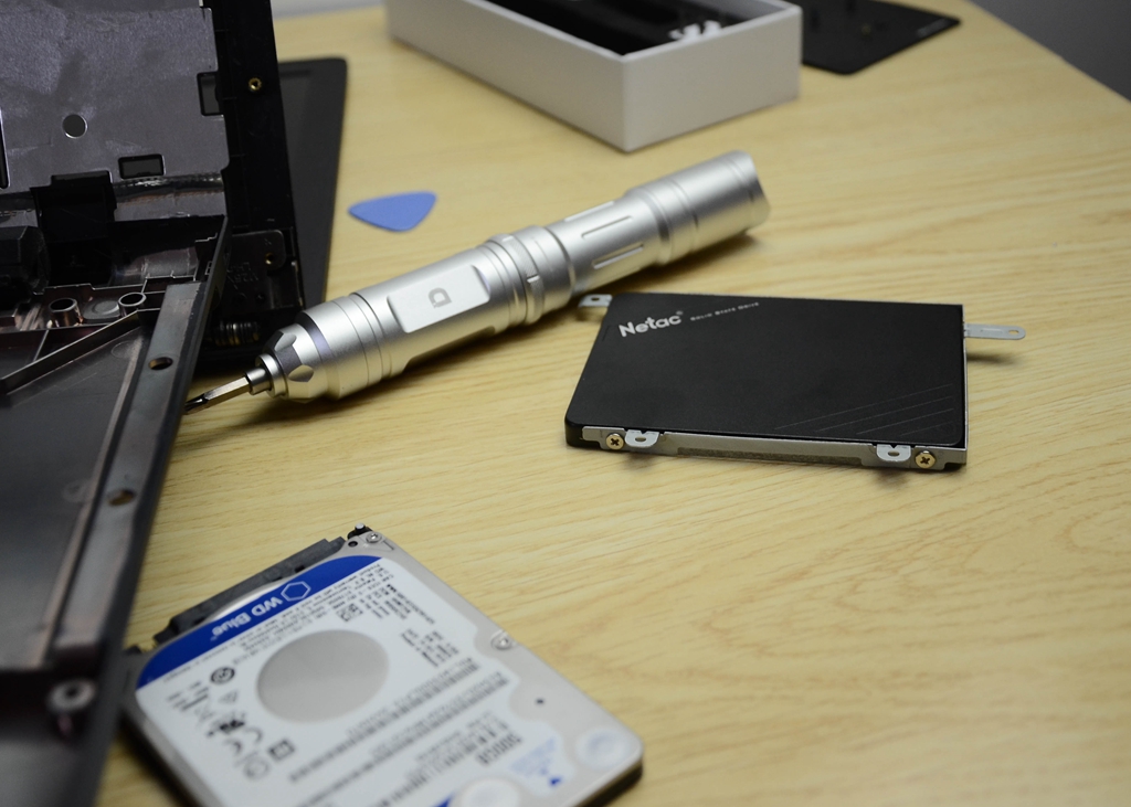 自己动手给笔记本升级固态硬盘,分享经验笔记本升级ssd的三大方案