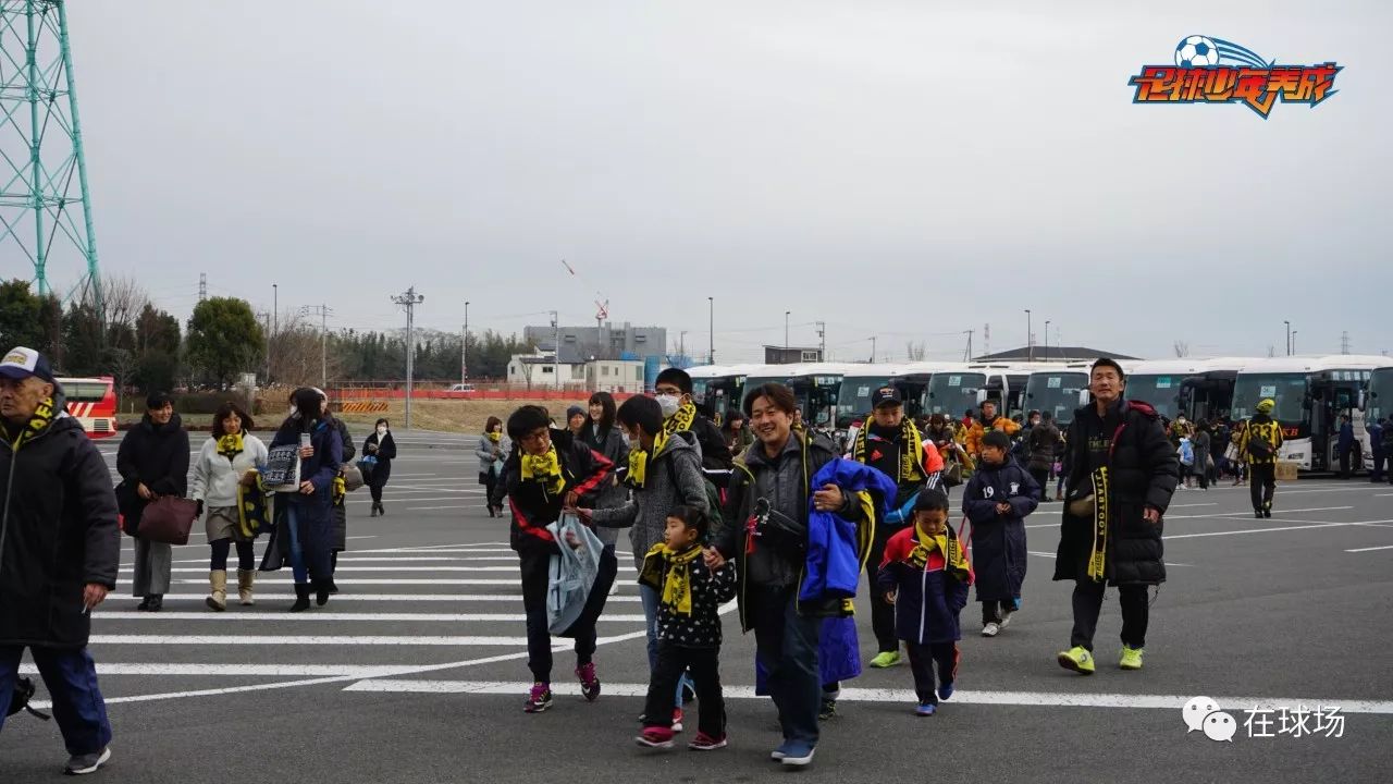 日本高中生足球联赛文化,日本高中足球联赛为何到100届了呢