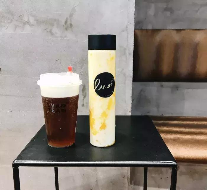 广州奶茶店被挤爆,奶茶店被挤爆